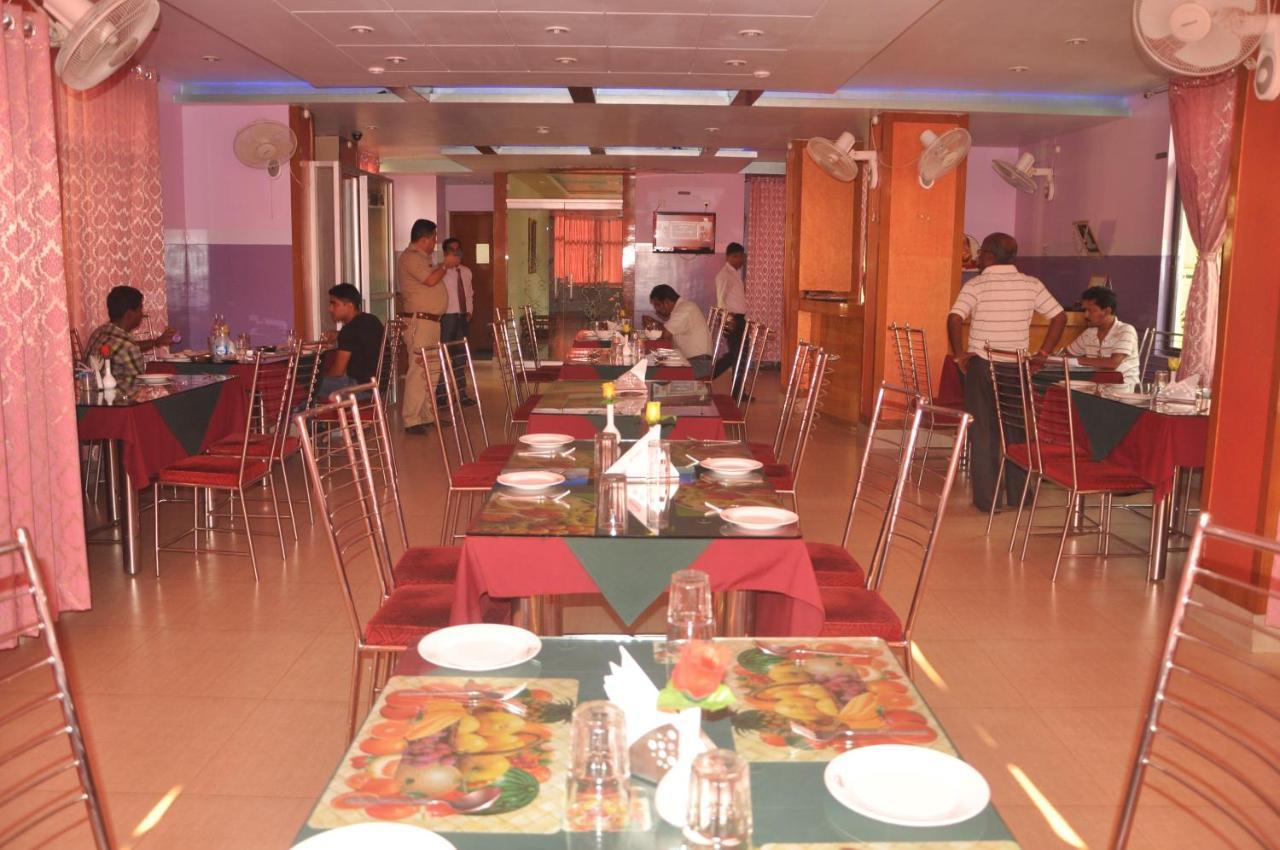 Hotel Dooars Mountain Alipur Duar Ngoại thất bức ảnh