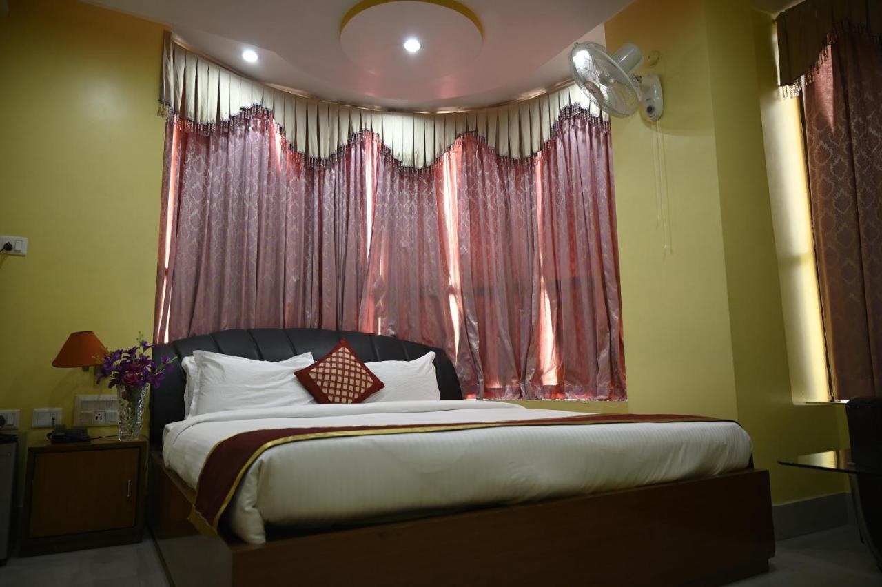 Hotel Dooars Mountain Alipur Duar Ngoại thất bức ảnh