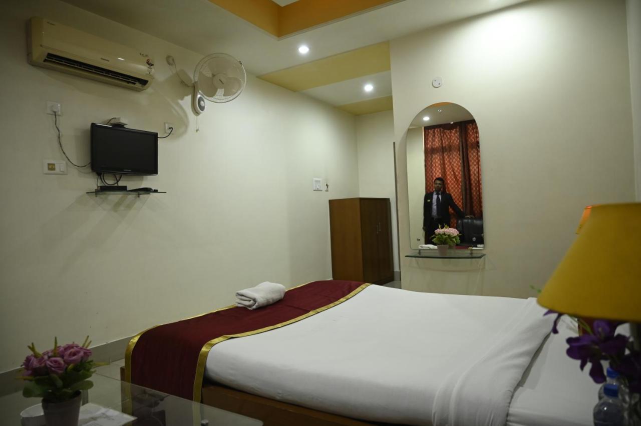 Hotel Dooars Mountain Alipur Duar Ngoại thất bức ảnh