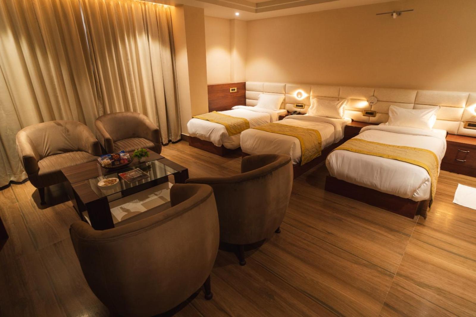 Hotel Dooars Mountain Alipur Duar Ngoại thất bức ảnh